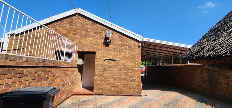 3 Bedroom Property for Sale in Stilfontein Ext 3 North West